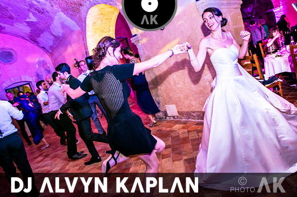 DJ mariage Franche Riviera wedding party deejay danse jeune mariée