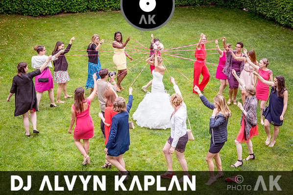 Jeu bouquet de la mariée prétendantes bachelorettes femmes célibataires témouines mariée