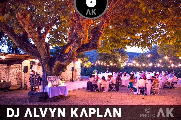 Banquet repas de noces soirée mariage guirlandes guinguettes