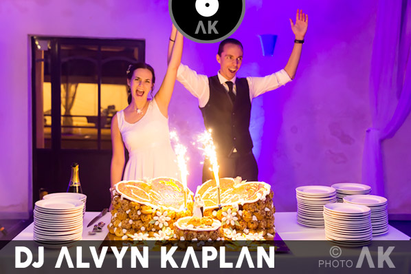 Idée bonne musique originale arrivée pièce montée rythmée playlist mariage